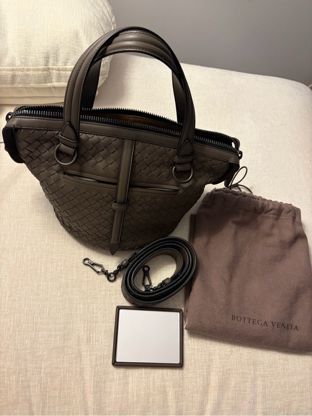 Bottega Veneta Intrecciato Leather handle bag